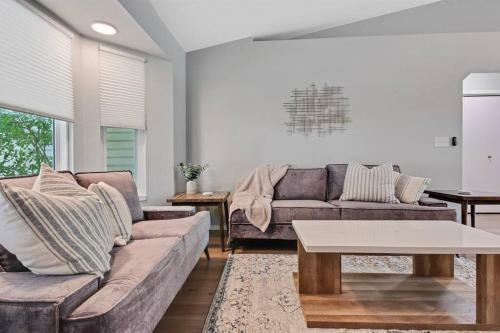 A La Mode Homestyle 3 Bedroom Centered In Meridian, Id