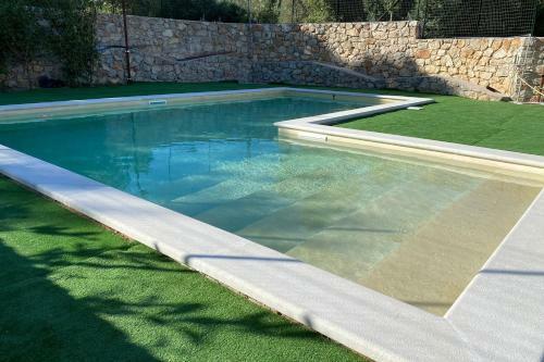 Villa Iliria Con Piscina