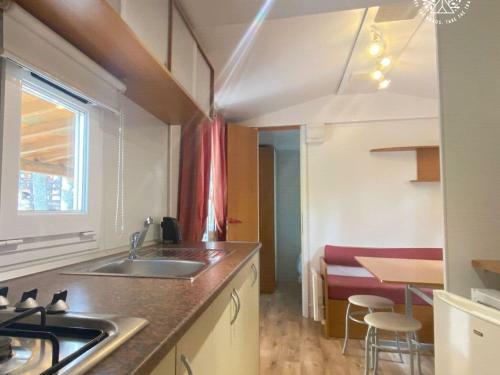Cosy Mobile Home In Toscana With Shared Pool