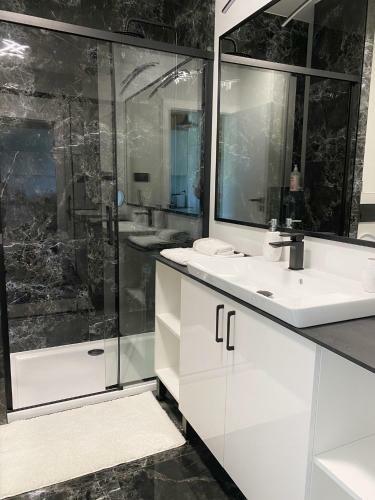 Modern Apartment