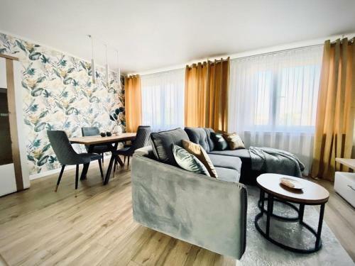 Apartament Kr�la