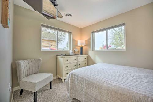 Waterfront Syracuse Home With Patio And Fire Pit!