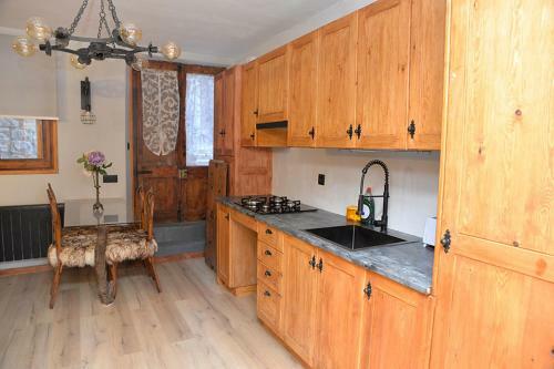 Apartamento Adaptado R�stico-moderno 4 Plazas Pobla de Lillet