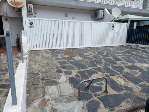 Lovely Apartment In Puerto de Mog�n