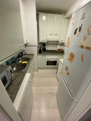 Apartamento La Pineda , Centro , 1 Minuto Del Mar