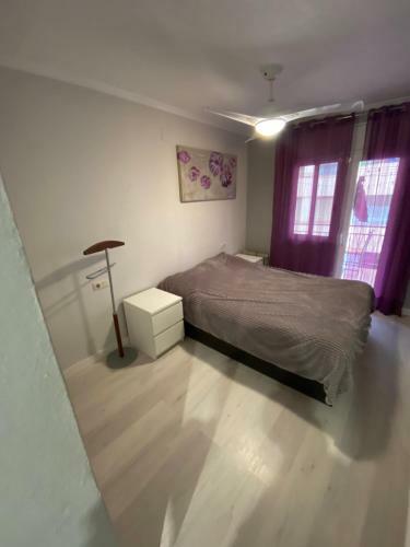 Apartamento La Pineda , Centro , 1 Minuto Del Mar