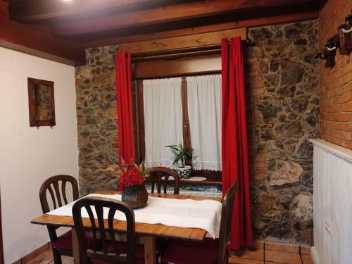 Casa Rural La Cobaraza Vv