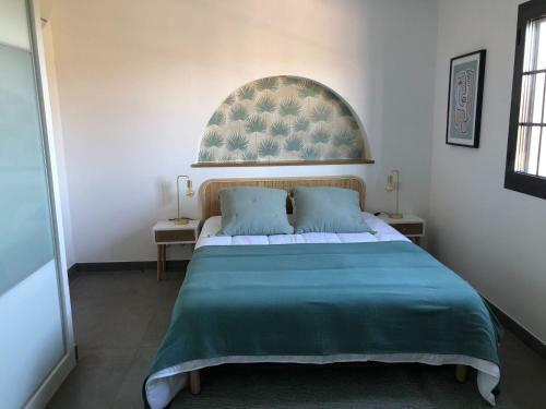 Sea-view Holiday Home In Corbara With Private Pool