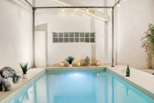 Villa Luxury Collection & Resort�