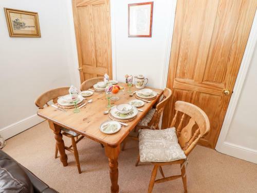 East Farm Cottage