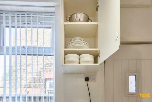 Apartamento Host Liverpool - Relaxing Suburban Haven