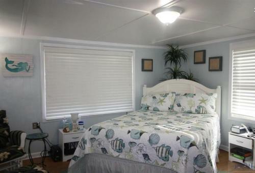 C'est Bon Across From Utv Entry Point! Sleeps 12!