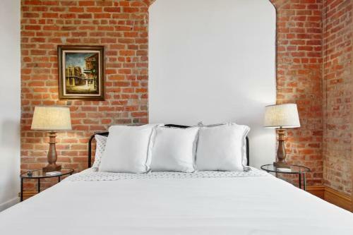Apartamento Fab 1838 Garden District 5br With Parking And Balcony