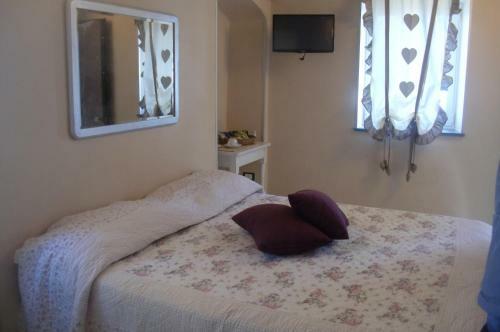 Hostal Villa Mont Des Oliviers