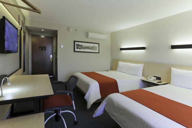 Hotel City Express Irapuato Norte