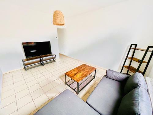 Maison 3 Chambres Avec Jardin