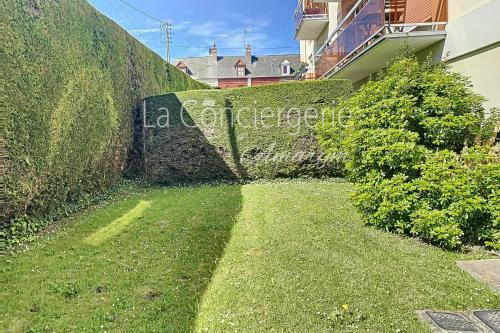Apartamento Bleu Soleil Joli Studio Rez-de-chauss�e � Eu