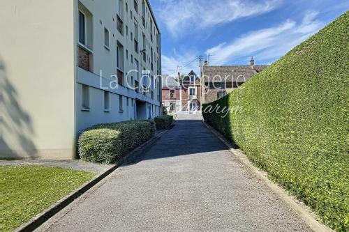 Apartamento Bleu Soleil Joli Studio Rez-de-chauss�e � Eu