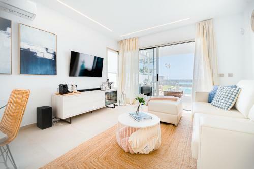Villa Marina Suites 4