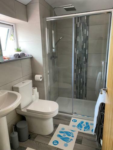 Hostal Moore Castle Holiday Suites
