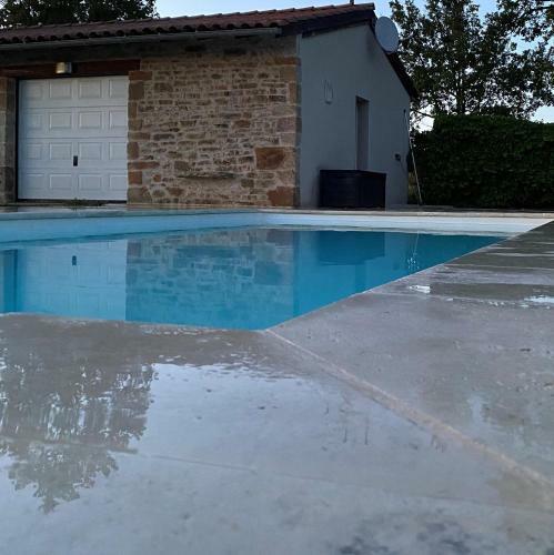 La Villa Paisible Avec Piscine