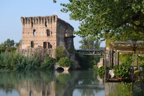 Hostal Le Finestre Su Borghetto