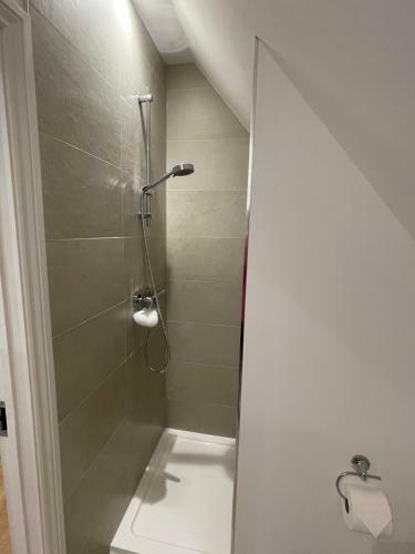 Hostal Debussys Guest House