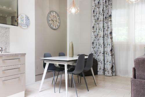 Altum Villare Apartments