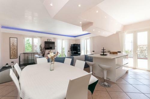Villa Riviera Lux- Bluchalet