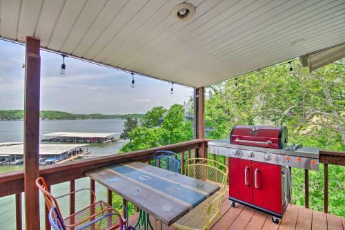 Apartamento Waterfront Condo With Deck - Bring Your Boat!