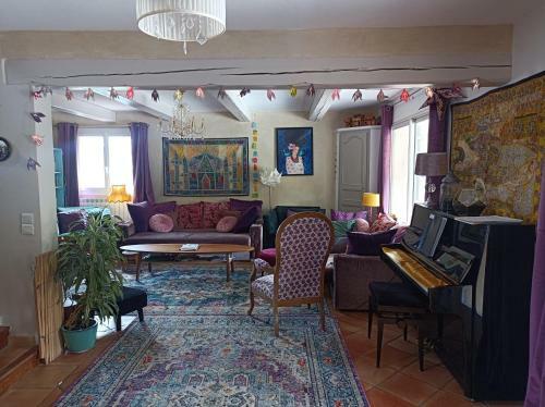Villa Proven�ale Piscine Au C?ur de La Pin�de