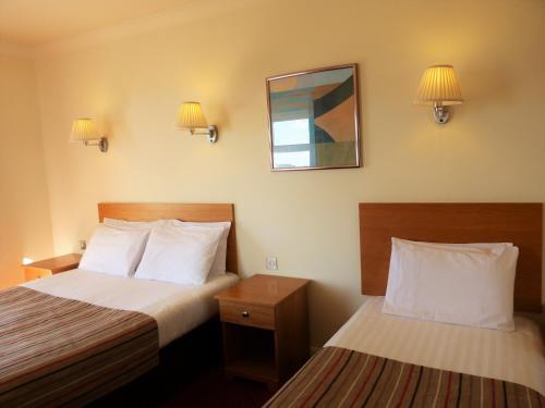 The Kilbirnie Hotel