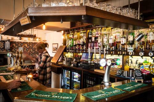Bed & Breakfast Maypole Inn