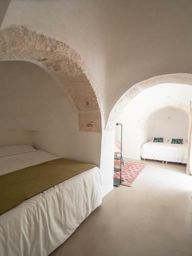 Trullo Fiorone With Private Pool