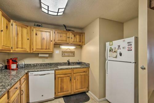 Apartamento Bartlett Condo With Pool Access - Near Skiing!