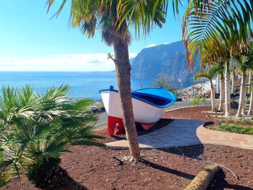 Pleasant Apartment In Santiago Del Teide With Shared Pool