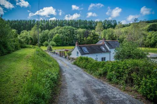 Tucking Mill - 3 Bedroom Holiday Home - Stepaside