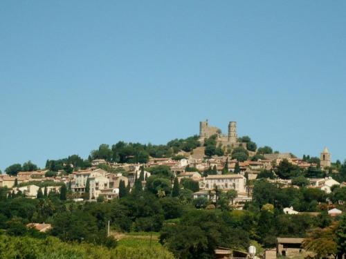 Pretty Holiday Home With Private Garden And Communal Pools, Grimaud