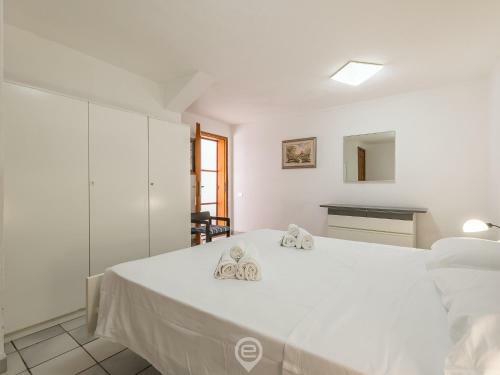 Villa Dess� - Near Is Molas Golf Club
