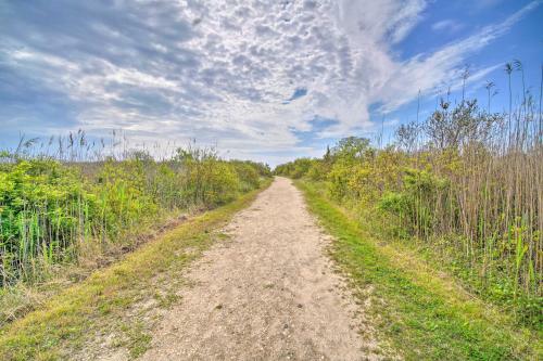 Spacious Brigantine Home About 1 Block To Beach!