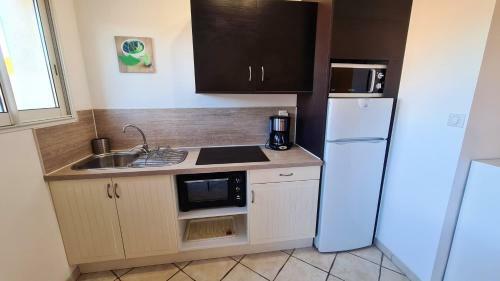 Apartamento Studio Avec Wifi A Hyeres