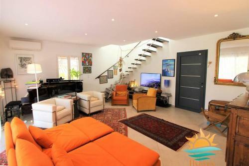 Villa Pieds Dans L'eau, La Maison Du Bonheur