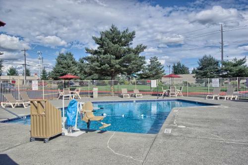 Motel 6 Everett North