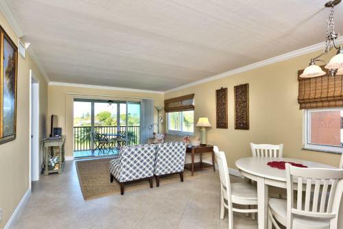 Bed & Breakfast Capri Vacation Condo