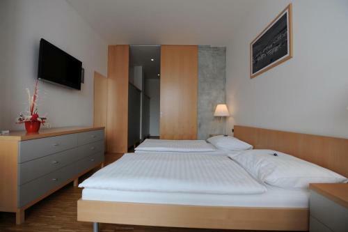 Hotel Blue Orange Business Resort Prague