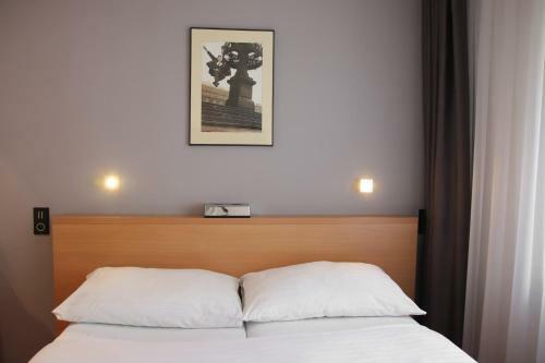 Hotel Blue Orange Business Resort Prague