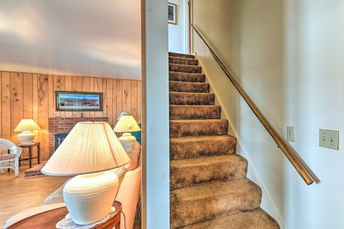 Lakefront Broadalbin Getaway With Deck And Kayaks