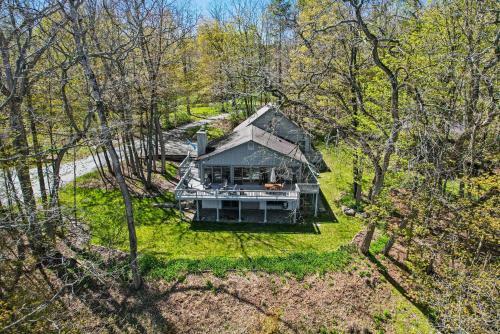 Overlook Chalet