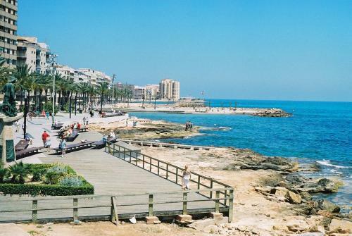 Bonito Apartamento Cerca Del Mar