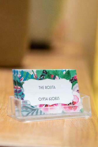 Hostal Rosita Guest House